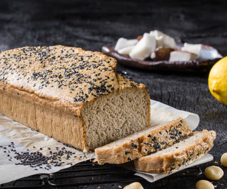 Pan de coco y nueces de macadamia