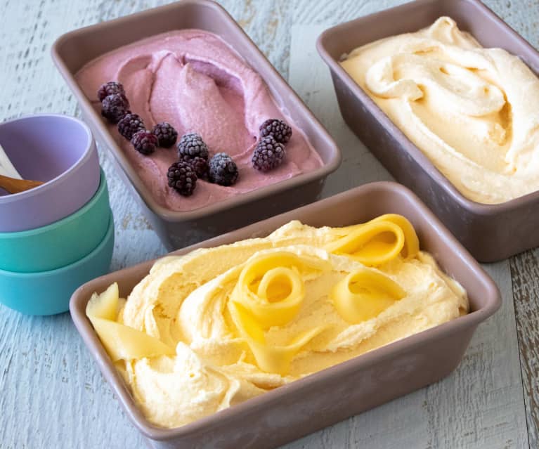 Înghețată cremoasă cu iaurt