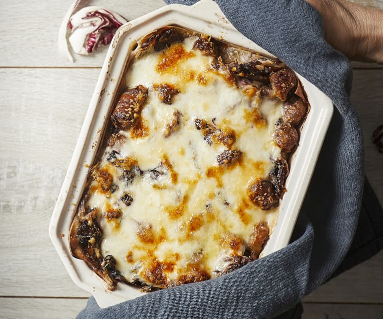 Lasagna radicchio e salsiccia