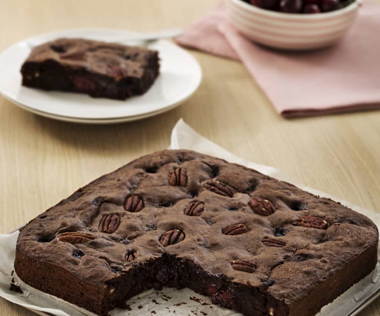 Brownie de cerezas y nueces pacanas