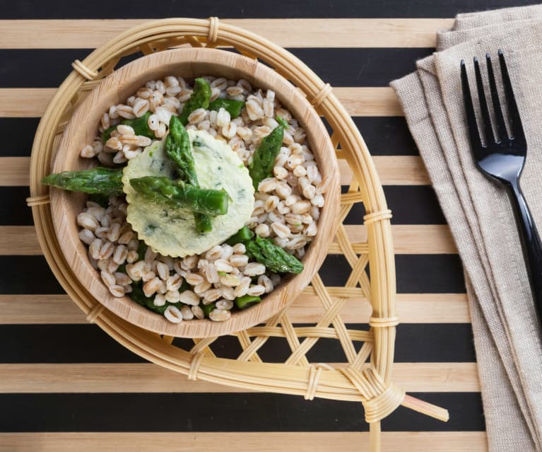 Farro asparagi e frittatina in forma