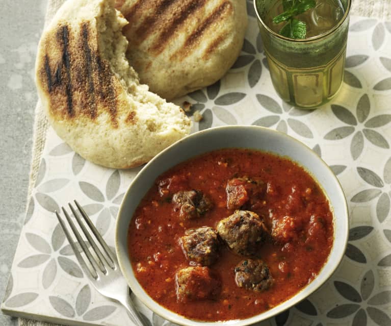 Polpette di agnello con focaccine batbout