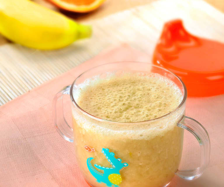 Smoothie de portocală și banană (10-12 luni)