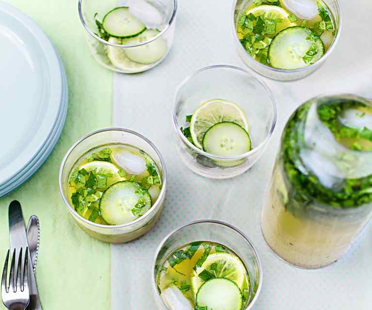 Cocktail concombre-citronnelle-citron vert Cocktail concombre-citronnelle-citron vert