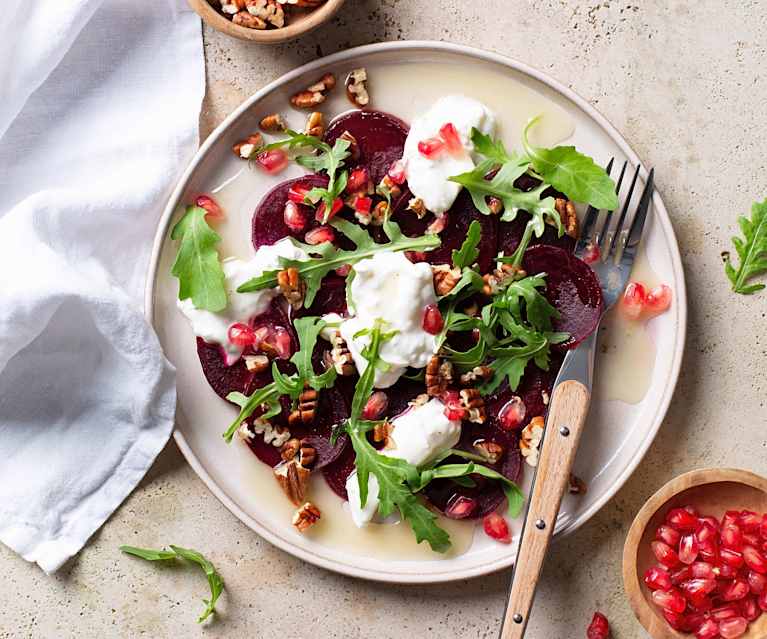 Carpaccio di barbabietola con burrata Carpaccio di barbabietola con burrata