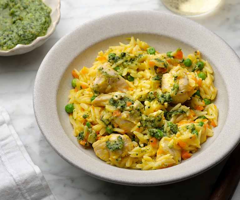 Orzo Pasta with Chicken and Pesto