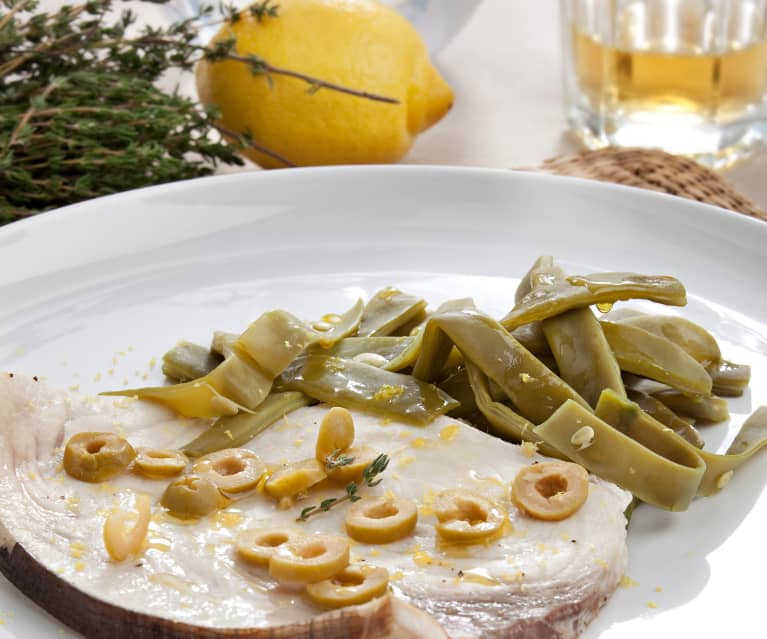 Pesce spada con fagiolini e olive