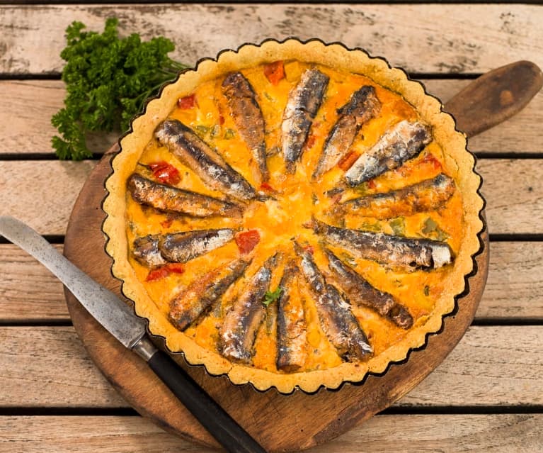 Tarte de sardinha em conserva