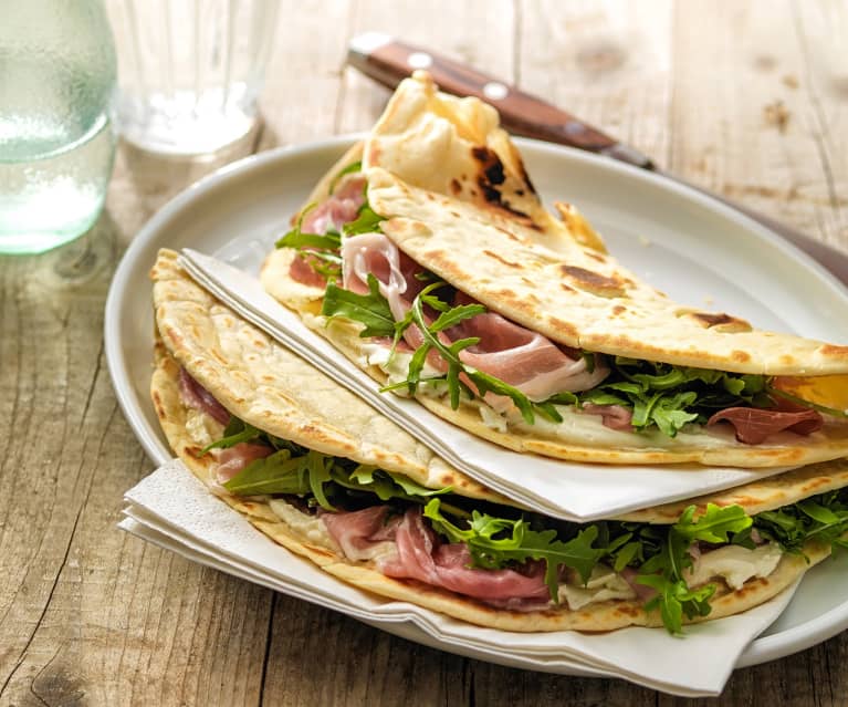 Piadina romagnola