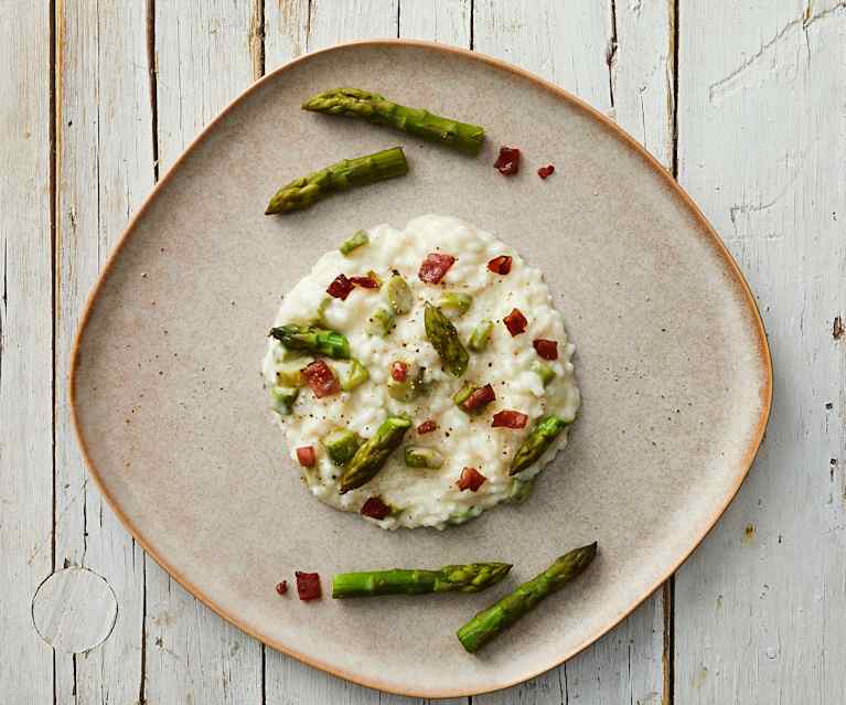 Risotto agli asparagi e speck Risotto agli asparagi e speck