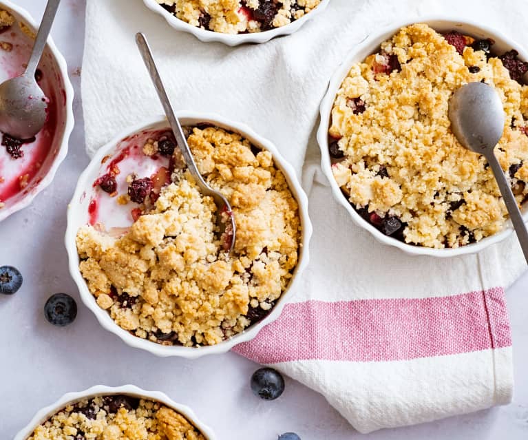 Crumble pommes et fruits rouges