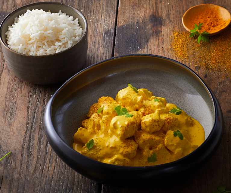 Pollo con salsa al curry Pollo con salsa al curry