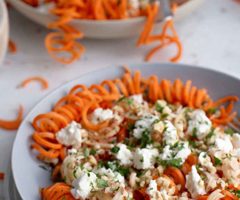 Spiralized carrot and apple salad with feta cheese and nuts (Thermomix® Spiralizer, TM6)