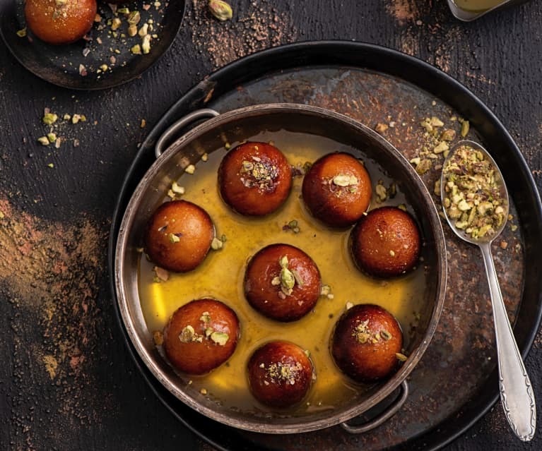 Indyjskie pączki (Gulab jamun)