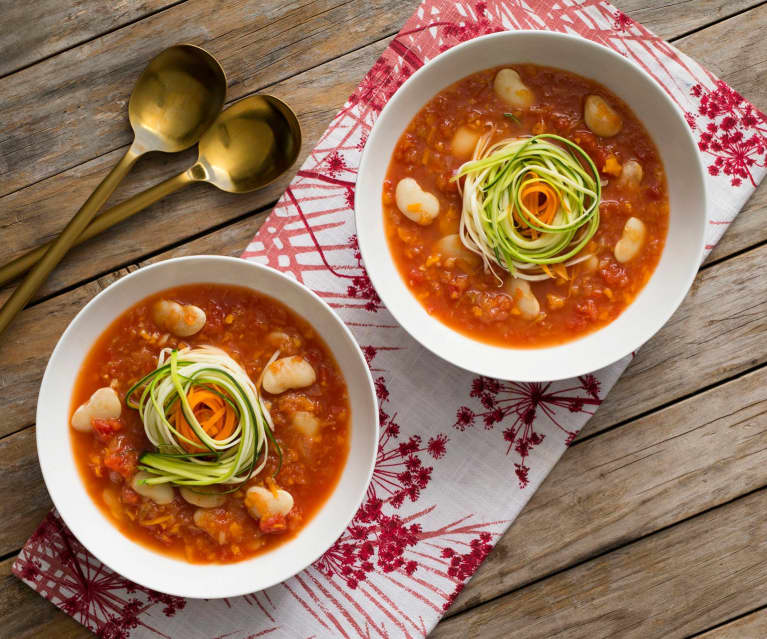 Spiralised vegetable soup