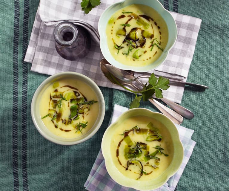 Polenta Lauchsuppe mit Kernöl