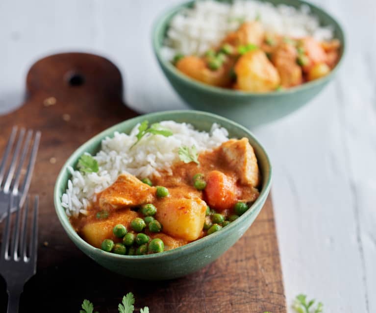 Schnelles Thai-Hähnchen-Curry mit Basmati-Reis