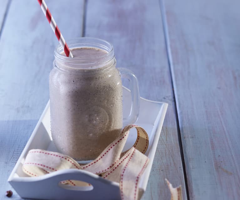 Vanilla, Banana and Coffee Milkshake