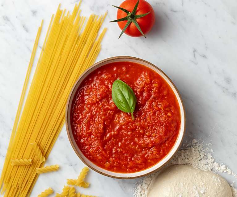 Tomatensauce (Grundrezept) Tomatensauce (Grundrezept)
