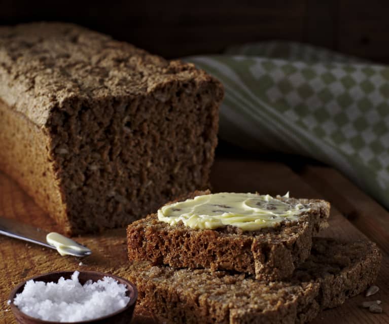 Roggenbrot mit Sonnenblumenkernen