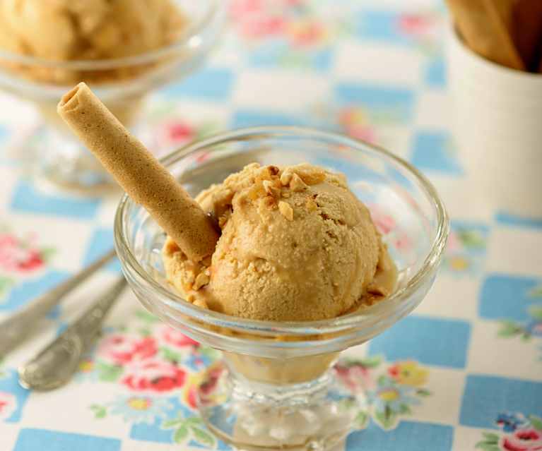 Gelado de doce de leite condensado Gelado de doce de leite condensado