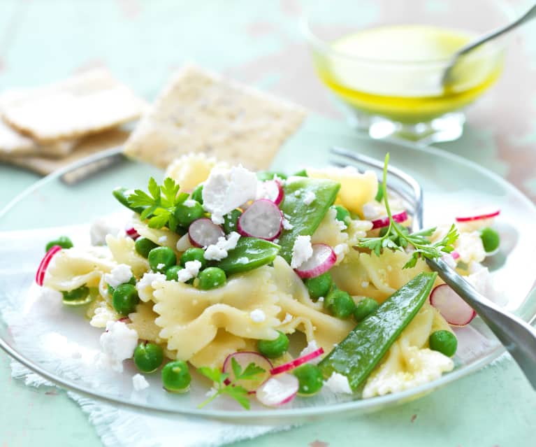 Salade de pâtes aux petits pois, pesto citron