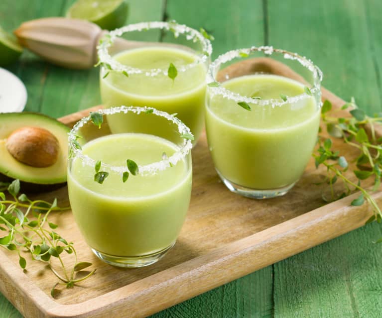 Mocktail de aguacate al tomillo