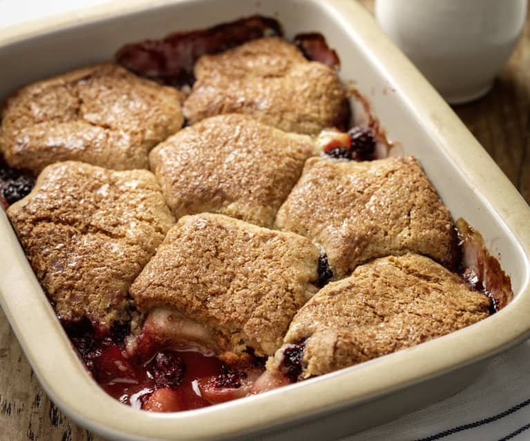 Spiced Autumn Fruit Cobbler