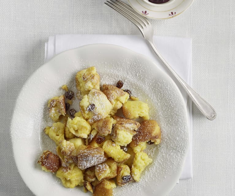 Kaiserschmarrn (crêpe sucrée aux raisins secs)