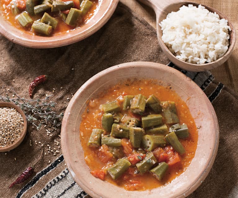 Okras con tomate (Argelia)