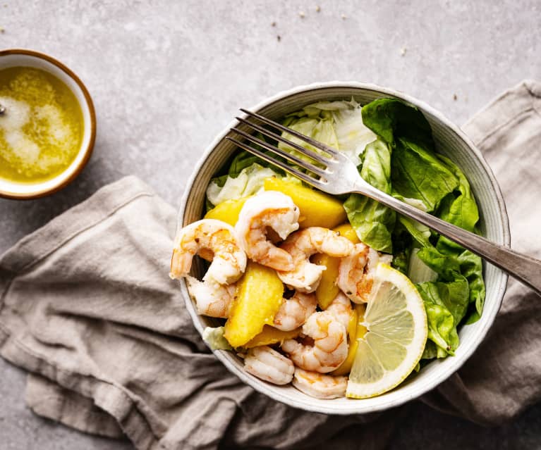 Ensalada de langostinos y melocotón con aderezo de limón (Al vacío)