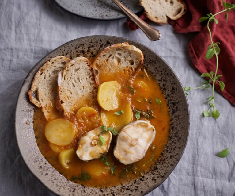 Sopa de peixe alentejana