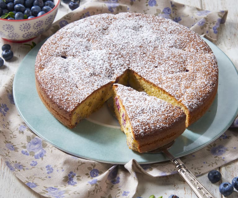 Torta alle mandorle, mirtilli e limone (senza lattosio)