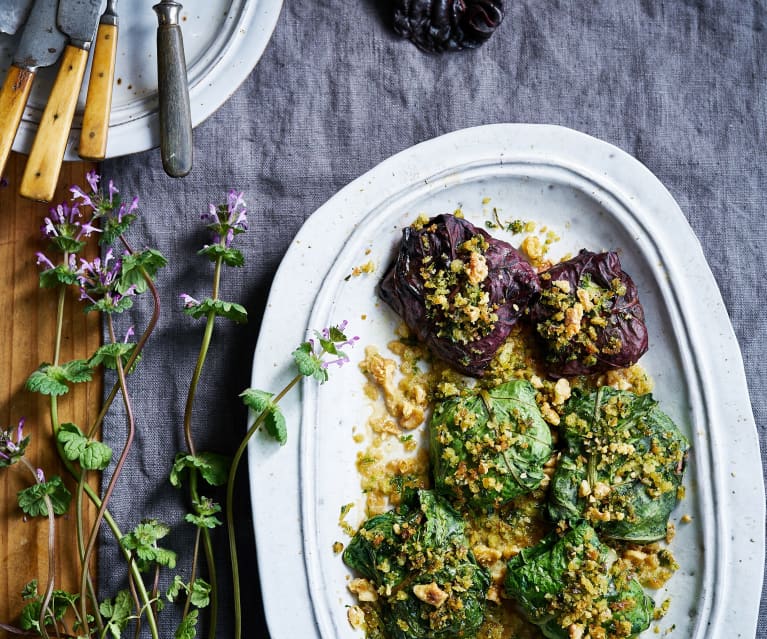 Embrulhos de acelga com fiambre e arroz