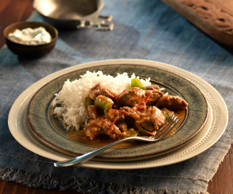 Curry z jagnięciny i papryki (Bhoona Gosht)