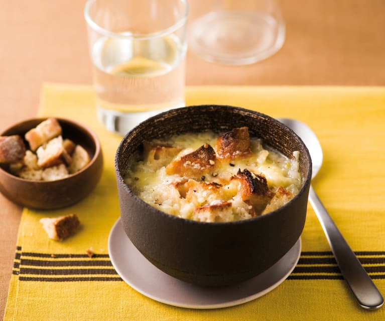 Gratinée aux oignons