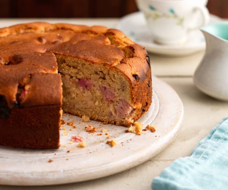 Rhubarb and Ginger Spelt Cake