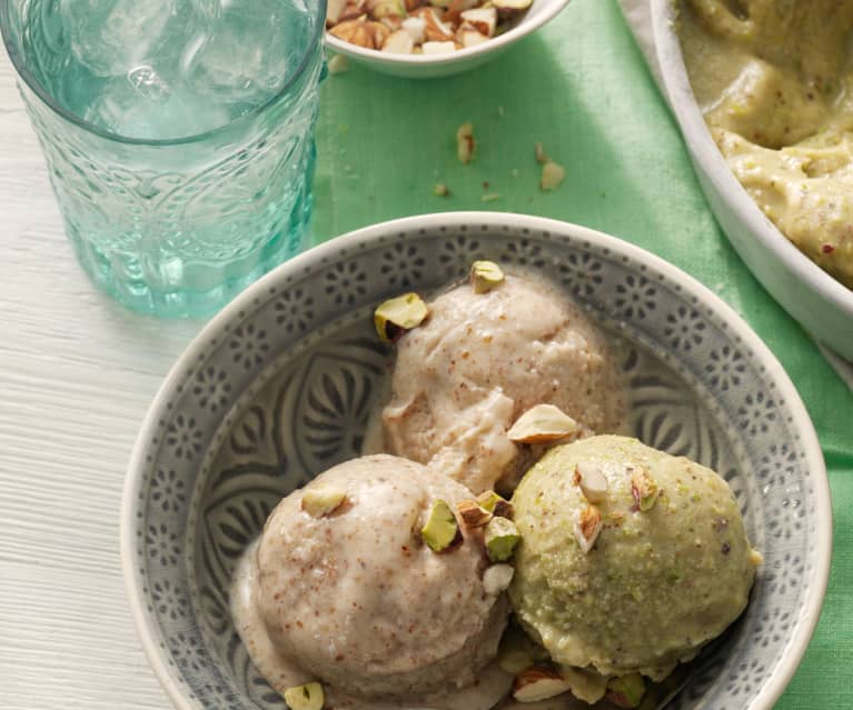 Helados de pistacho y almendra