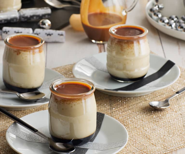 Flan de almendra con salsa de caramelo