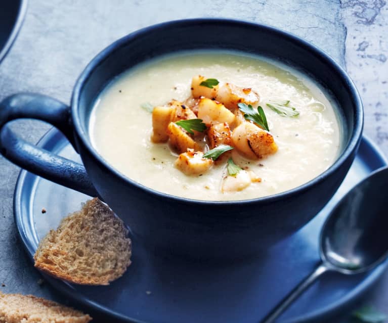 Velouté d'endives aux noix de saint-jacques