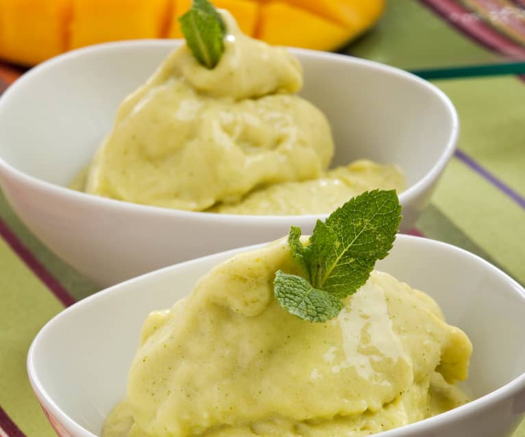 Helado ligero de mango