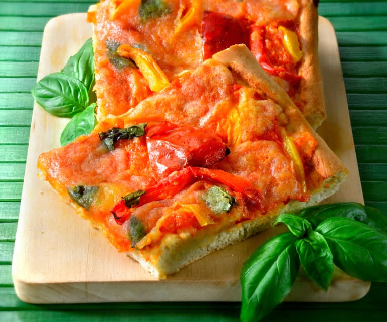 Pizza mit Peperoni