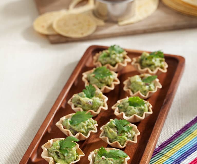 Tartaletas de tortilla con guacamole