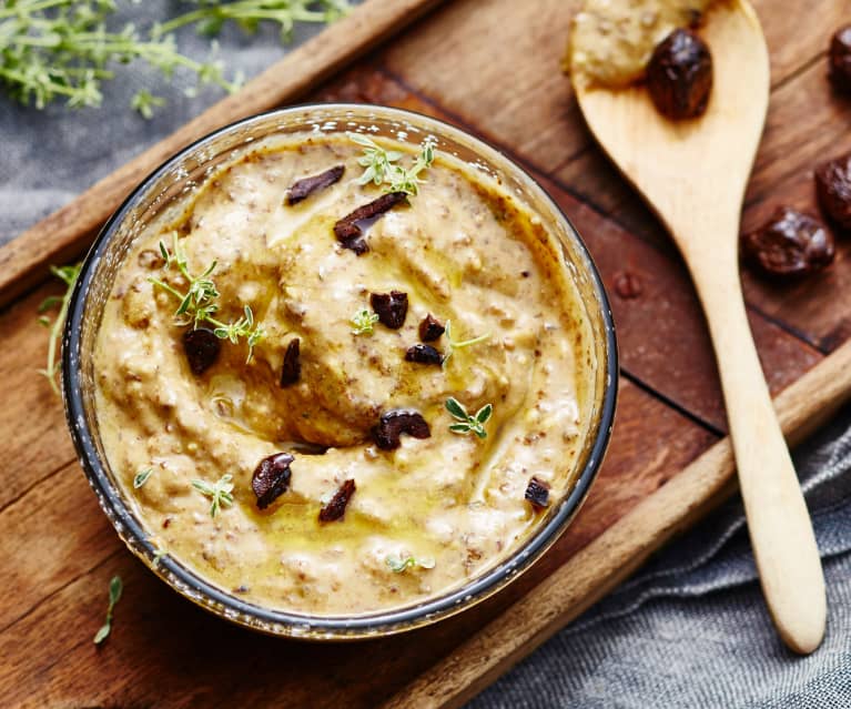 Pesto d'olive, chèvre et thym