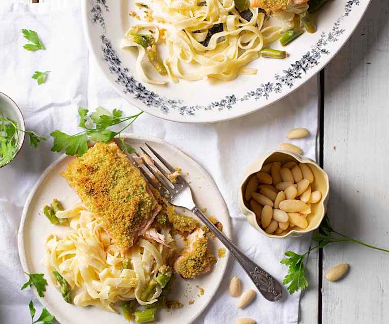 Almond crusted salmon with asparagus fettuccine Almond crusted salmon with asparagus fettuccine