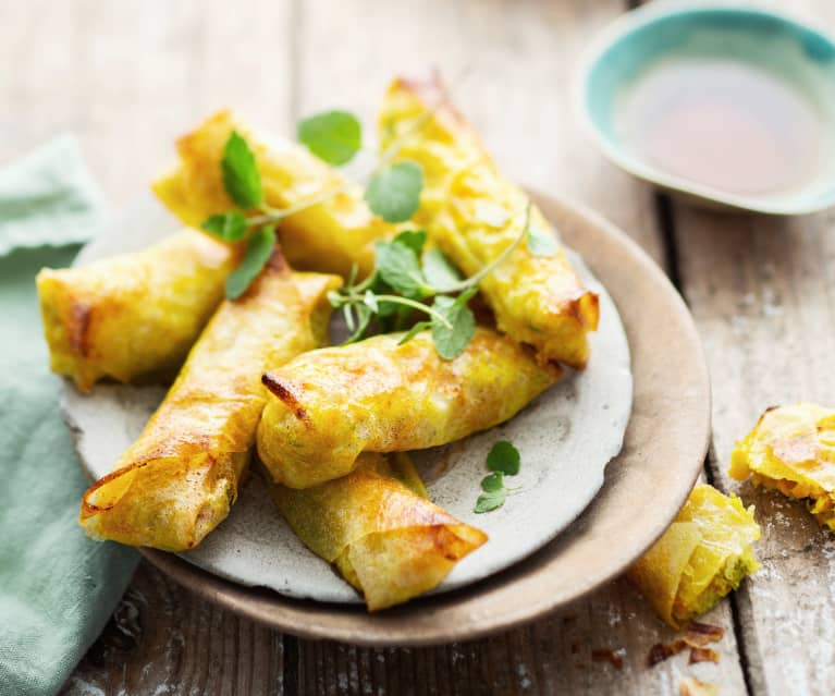 Nems au tacaud et aux légumes épicés