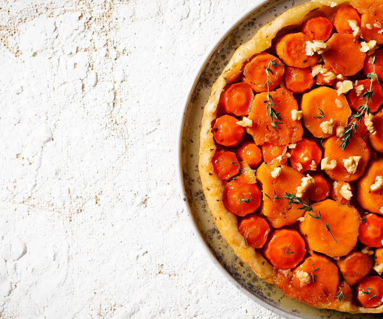 Tarta tatín de batatas y zanahorias