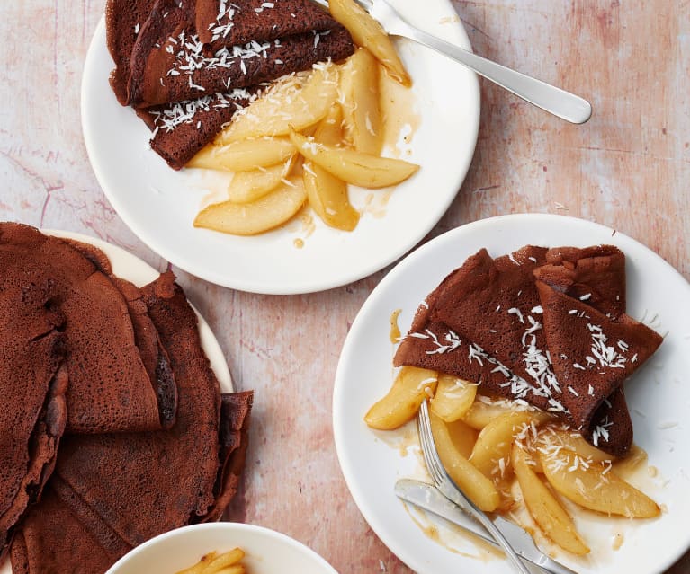 Crêpes légères au cacao, poires rôties