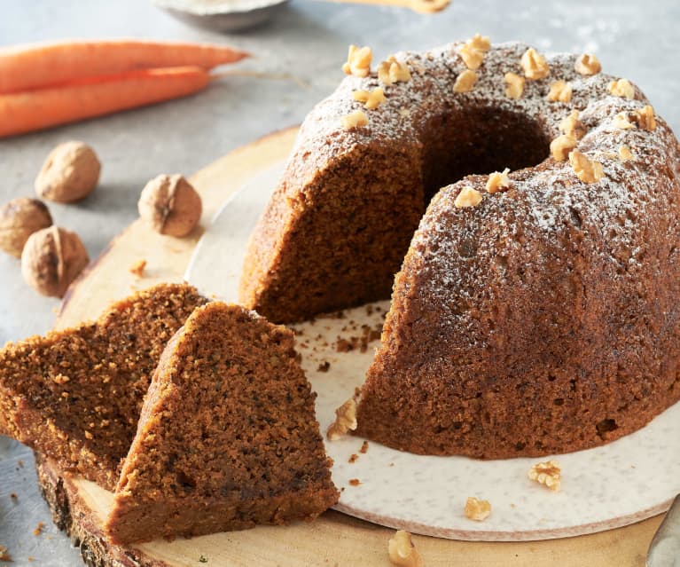 Bundt cake de zanahoria y nueces