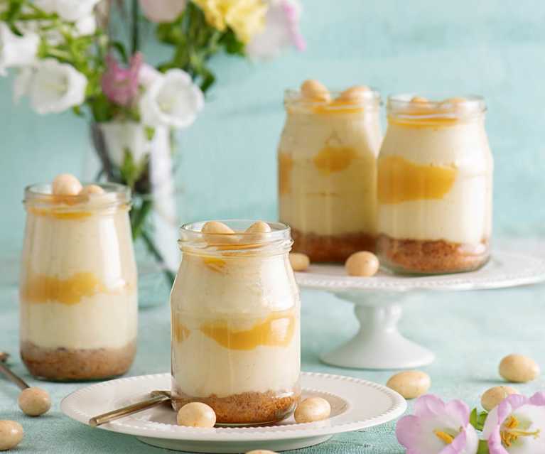 Wielkanocne trifle ajerkoniakowe Wielkanocne trifle ajerkoniakowe